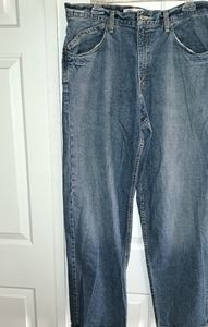 Levi's Silver Tab baggy blue jeans. Skateboard 90's style